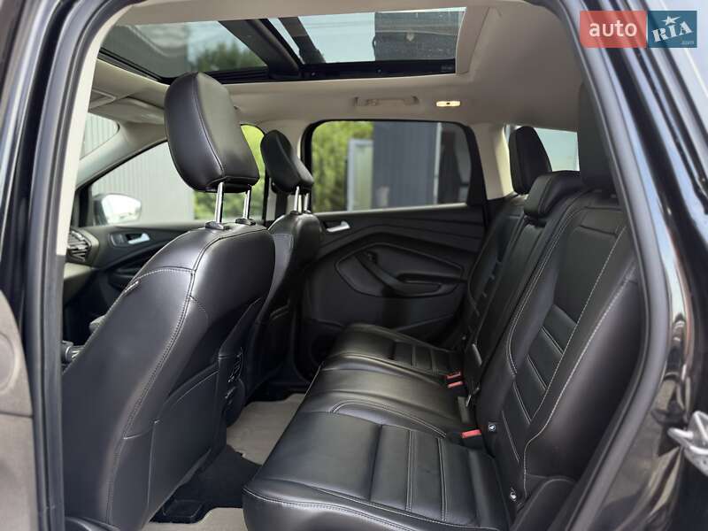 Внедорожник / Кроссовер Ford Escape 2019 в Львове