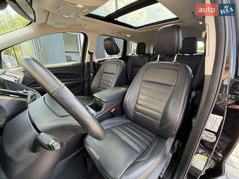 Внедорожник / Кроссовер Ford Escape 2019 в Львове