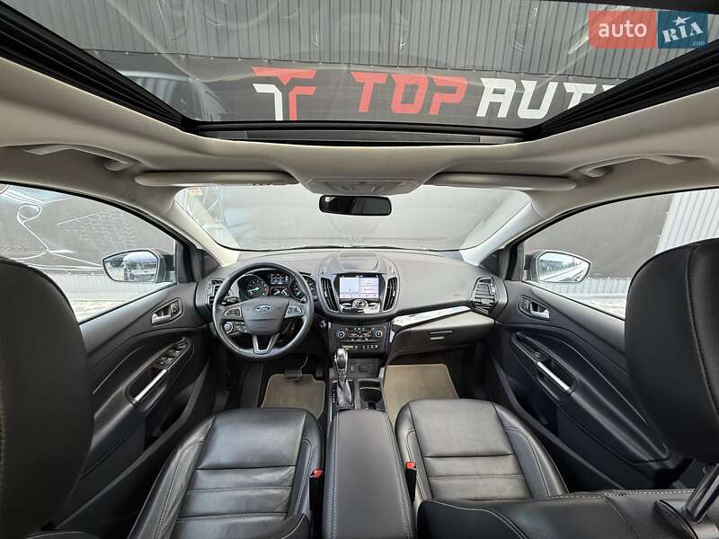 Внедорожник / Кроссовер Ford Escape 2019 в Львове