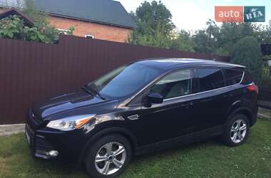 Внедорожник / Кроссовер Ford Escape 2015 в Сокале