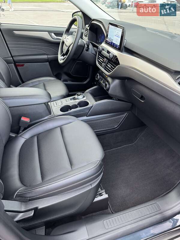 Позашляховик / Кросовер Ford Escape 2022 в Києві