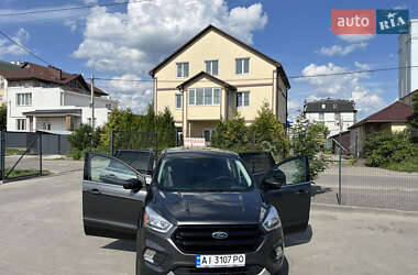Позашляховик / Кросовер Ford Escape 2017 в 