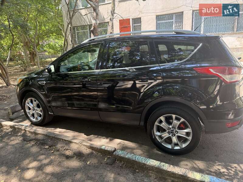 Позашляховик / Кросовер Ford Escape 2016 в Одесі