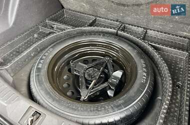 Внедорожник / Кроссовер Ford Escape 2013 в 