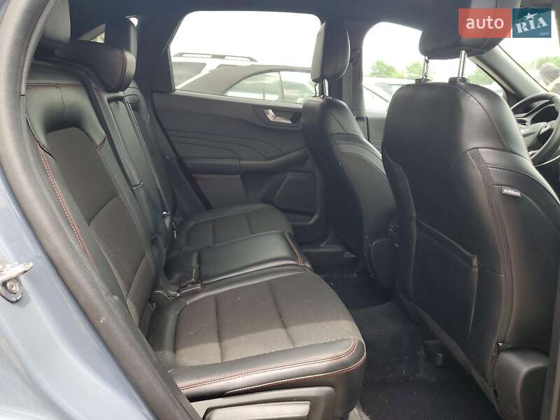 Внедорожник / Кроссовер Ford Escape 2023 в Луцке