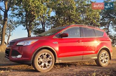 Внедорожник / Кроссовер Ford Escape 2016 в Одессе