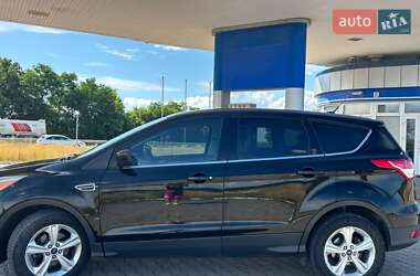 Внедорожник / Кроссовер Ford Escape 2015 в 