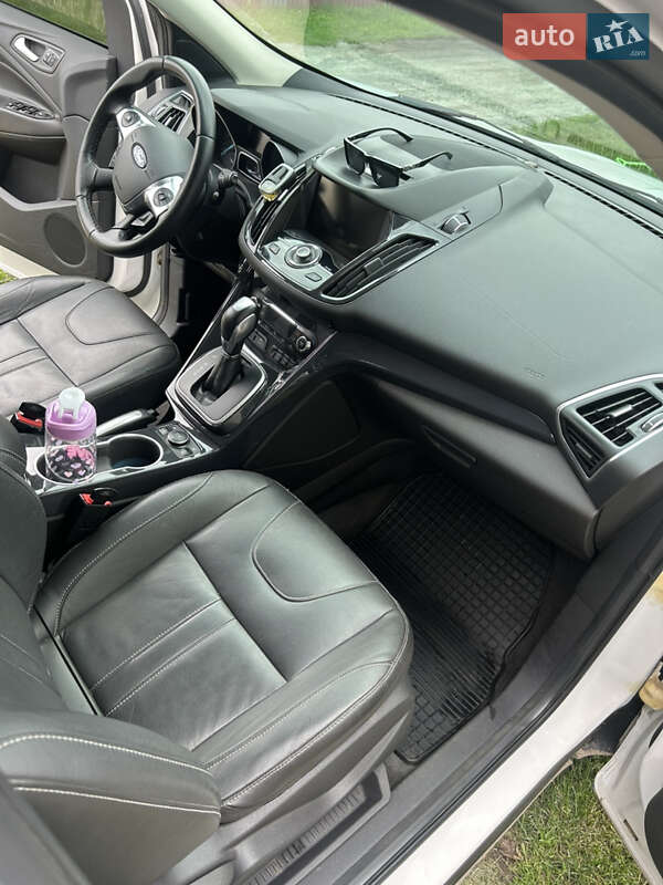 Внедорожник / Кроссовер Ford Escape 2013 в Глухове фото 12 Внедорожник / Кроссовер Ford Escape 2013 в Глухове