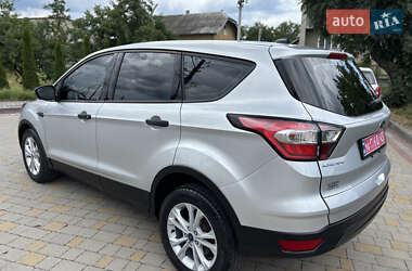 Внедорожник / Кроссовер Ford Escape 2017 в 