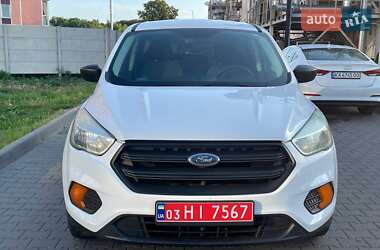 Внедорожник / Кроссовер Ford Escape 2016 в 