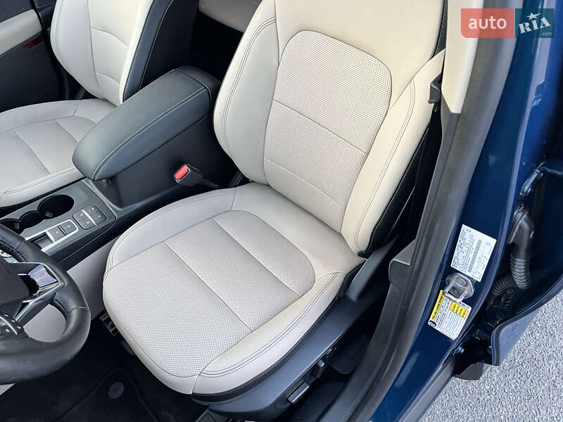 Позашляховик / Кросовер Ford Escape 2020 в Василькові