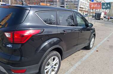 Ford Escape 2018