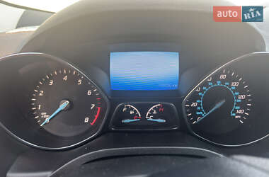 Внедорожник / Кроссовер Ford Escape 2013 в 