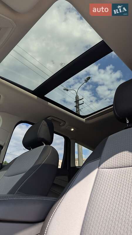 Позашляховик / Кросовер Ford Escape 2016 в Івано-Франківську