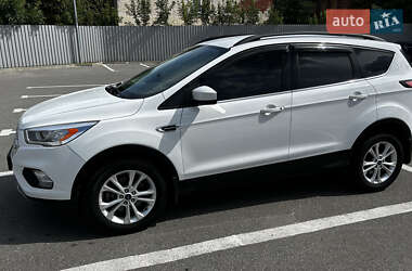 Ford Escape 2017