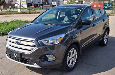 Позашляховик / Кросовер Ford Escape 2017 в Харкові