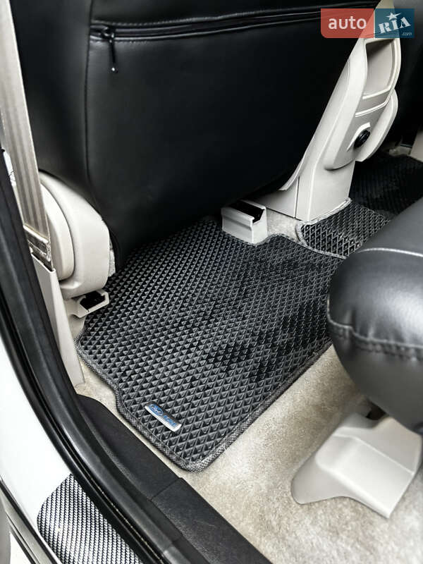 Внедорожник / Кроссовер Ford Escape 2012 в Ярмолинцах фото 36 Внедорожник / Кроссовер Ford Escape 2012 в Ярмолинцах