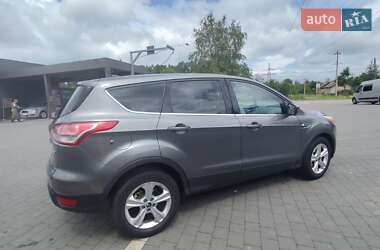 Внедорожник / Кроссовер Ford Escape 2014 в 