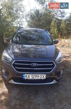 Позашляховик / Кросовер Ford Escape 2018 в Харкові