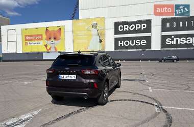 Внедорожник / Кроссовер Ford Escape 2023 в 