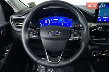 Внедорожник / Кроссовер Ford Escape 2022 в 
