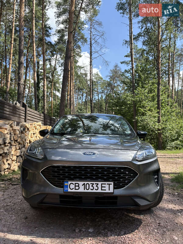 Внедорожник / Кроссовер Ford Escape 2021 в Киеве