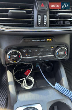 Внедорожник / Кроссовер Ford Escape 2021 в Киеве