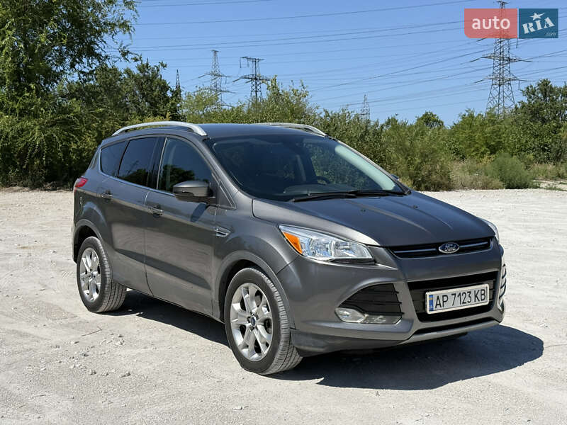 Внедорожник / Кроссовер Ford Escape 2014 в Запорожье