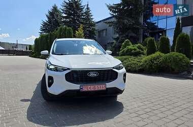Внедорожник / Кроссовер Ford Escape 2023 в 