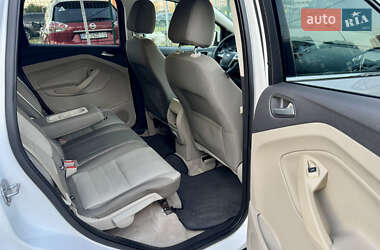Внедорожник / Кроссовер Ford Escape 2014 в 