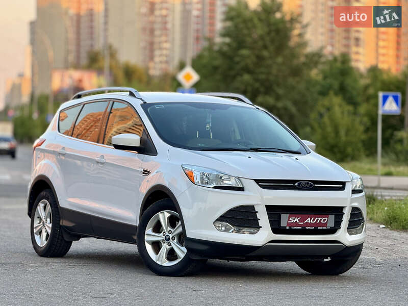 Внедорожник / Кроссовер Ford Escape 2014 в Киеве