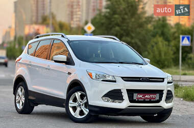 Внедорожник / Кроссовер Ford Escape 2014 в 
