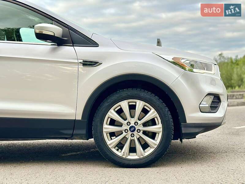 Внедорожник / Кроссовер Ford Escape 2016 в Бурштыне фото 6 Внедорожник / Кроссовер Ford Escape 2016 в Бурштыне