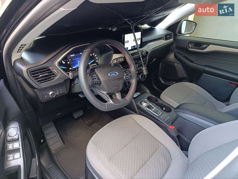 Внедорожник / Кроссовер Ford Escape 2022 в Ивано-Франковске