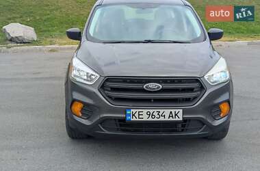 Внедорожник / Кроссовер Ford Escape 2017 в 