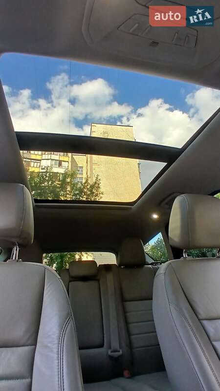 Внедорожник / Кроссовер Ford Escape 2016 в Киеве