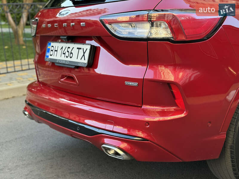 Внедорожник / Кроссовер Ford Escape 2020 в Одессе