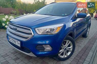 Внедорожник / Кроссовер Ford Escape 2018 в Львове