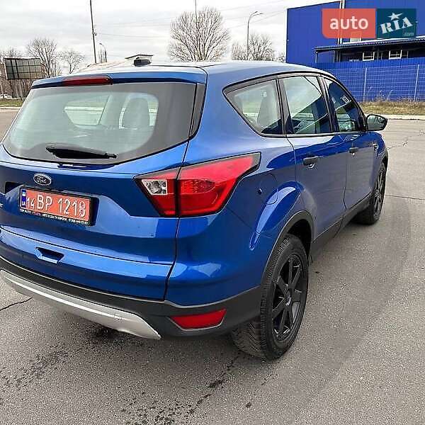 Внедорожник / Кроссовер Ford Escape 2019 в Львове
