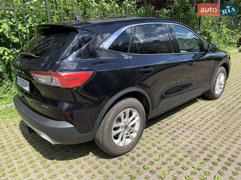 Внедорожник / Кроссовер Ford Escape 2022 в Киеве