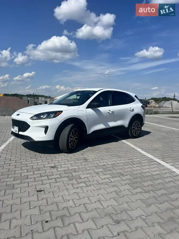 Ford Escape 2022 VIN 1FMCU0EZ0NUB90323 фото оголошення 10 з 80