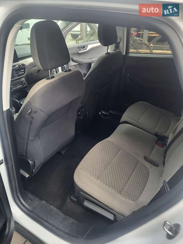 Внедорожник / Кроссовер Ford Escape 2022 в Ровно