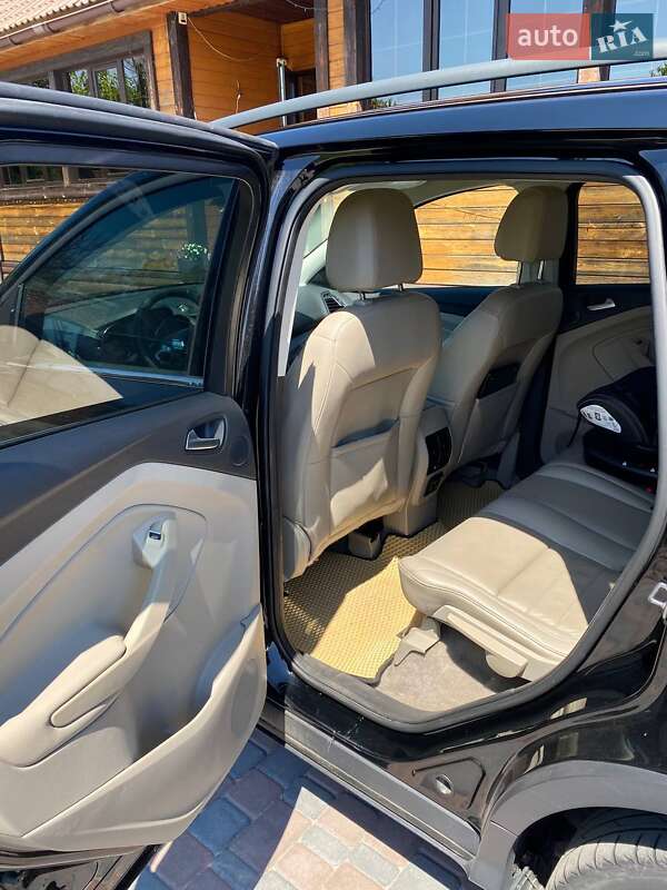 Внедорожник / Кроссовер Ford Escape 2016 в Кременчуге
