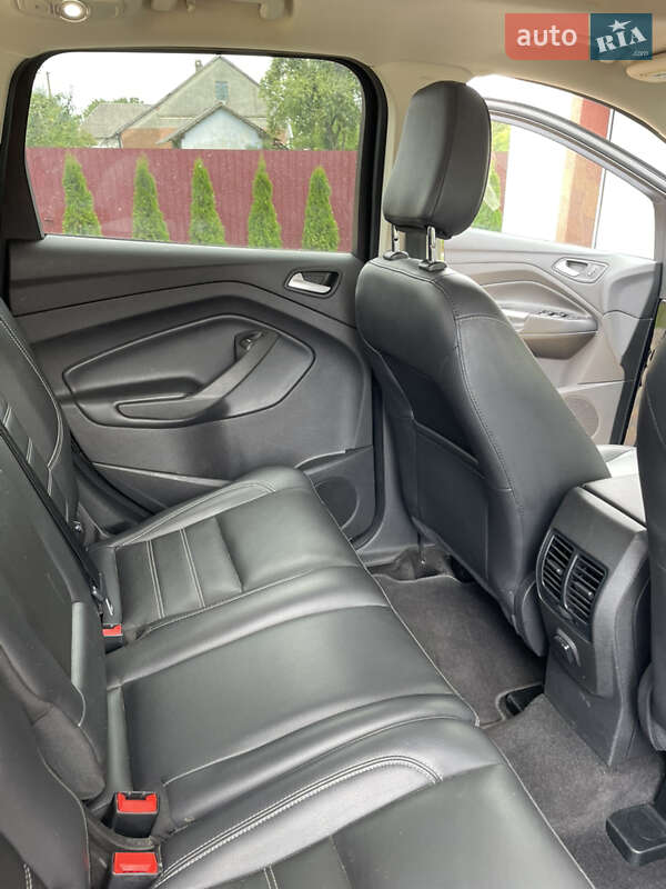 Внедорожник / Кроссовер Ford Escape 2018 в Меденичах