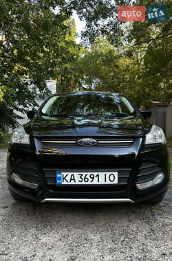 Внедорожник / Кроссовер Ford Escape 2015 в 