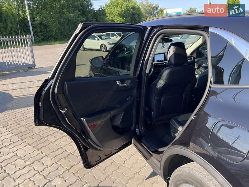 Внедорожник / Кроссовер Ford Escape 2020 в Нововолынске