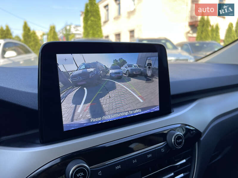 Внедорожник / Кроссовер Ford Escape 2020 в Нововолынске