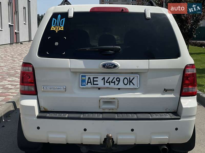 Внедорожник / Кроссовер Ford Escape 2012 в Днепре
