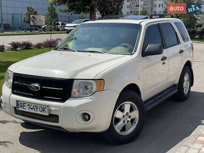 Внедорожник / Кроссовер Ford Escape 2012 в Днепре