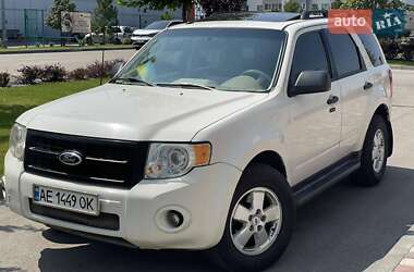 Внедорожник / Кроссовер Ford Escape 2012 в 
